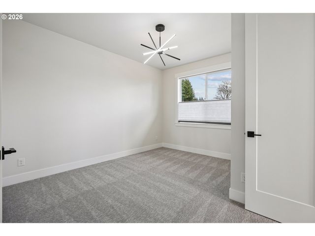 1757 N COLUMBIA RIDGE Way, Washougal, WA 98671