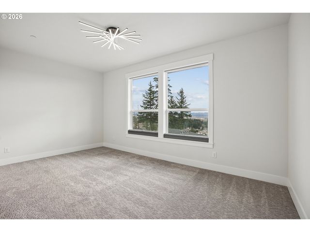 1757 N COLUMBIA RIDGE Way, Washougal, WA 98671