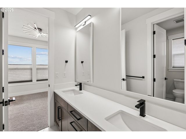 1757 N COLUMBIA RIDGE Way, Washougal, WA 98671