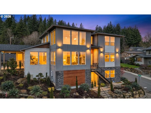 1757 N COLUMBIA RIDGE Way, Washougal, WA 98671