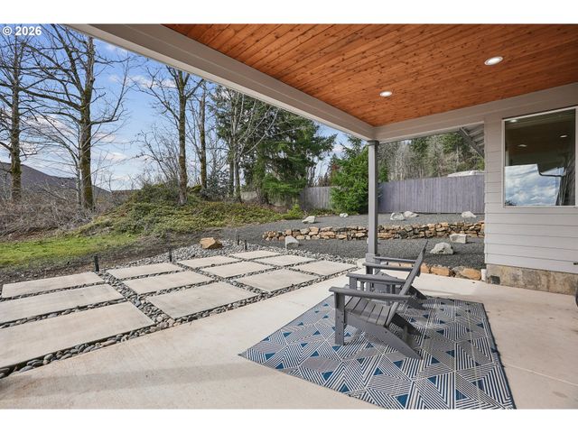 1757 N COLUMBIA RIDGE Way, Washougal, WA 98671