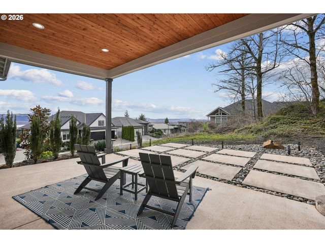 1757 N COLUMBIA RIDGE Way, Washougal, WA 98671