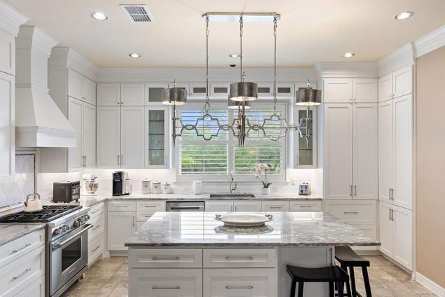 7609 Sandia LOOP, Austin, TX 78735