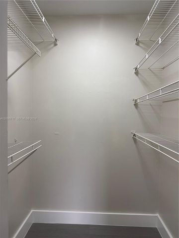 9760 SW 210th St, Cutler Bay, FL 33189