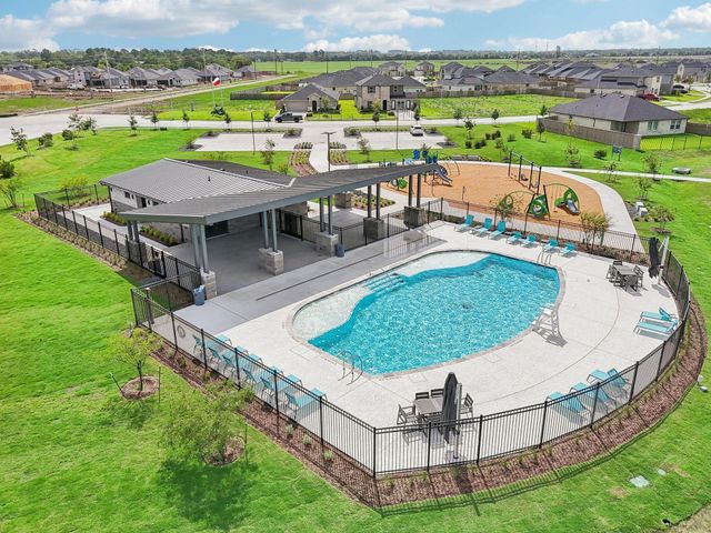 611 Nestor Drive, Crosby, TX 77532