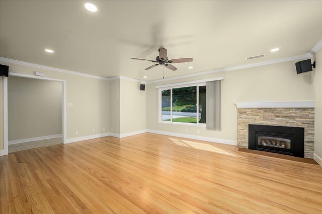 8725 Jonnie Way, Fair Oaks, CA 95628
