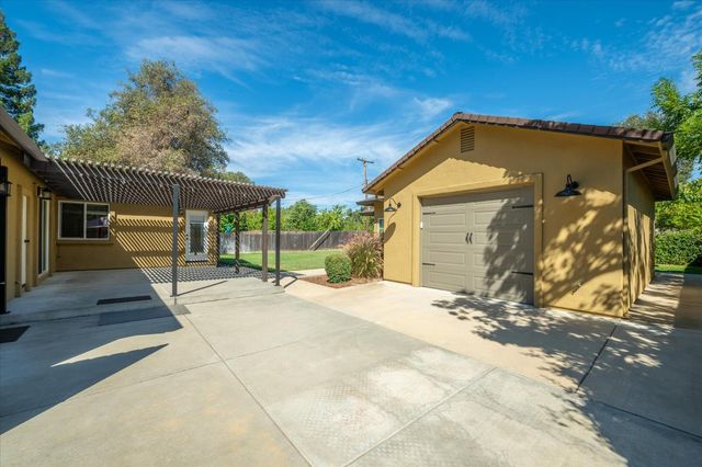 8725 Jonnie Way, Fair Oaks, CA 95628