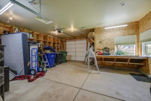 8725 Jonnie Way, Fair Oaks, CA 95628