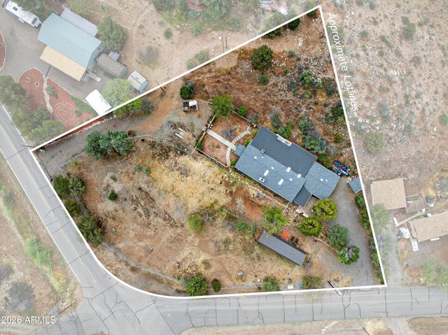3235 E Maybe Manana Way, Rimrock, AZ 86335