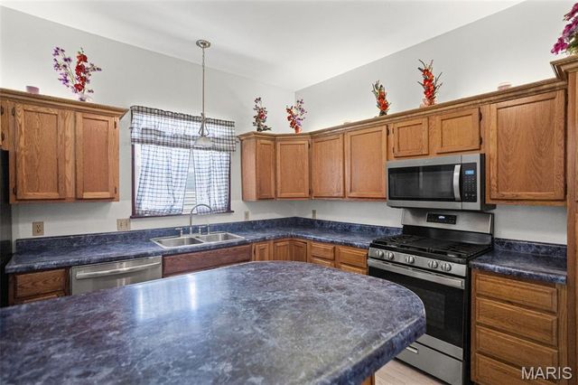 323 W Church Street, Mascoutah, IL 62258