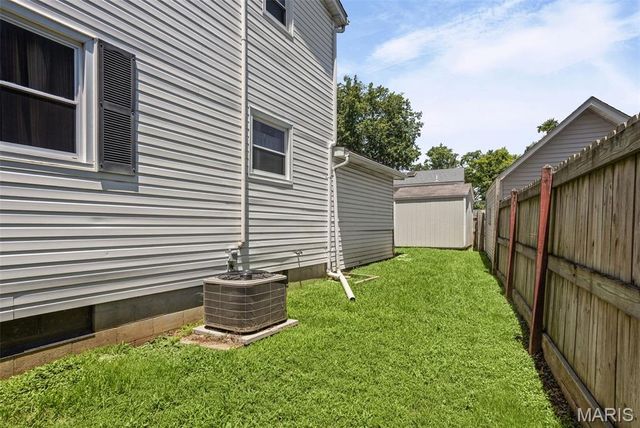 323 W Church Street, Mascoutah, IL 62258