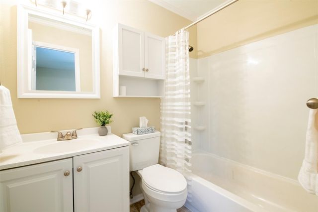 2018 Nevada ST, San Marcos, TX 78666