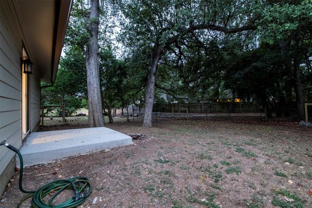 2018 Nevada ST, San Marcos, TX 78666