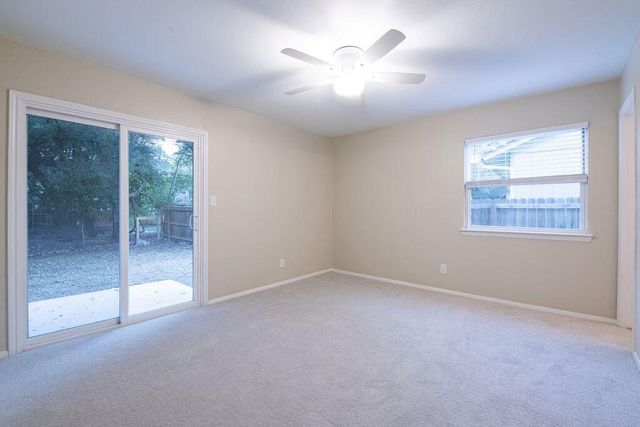 2018 Nevada ST, San Marcos, TX 78666
