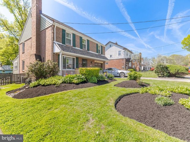 160 W ESSEX AVE, Lansdowne, PA 19050