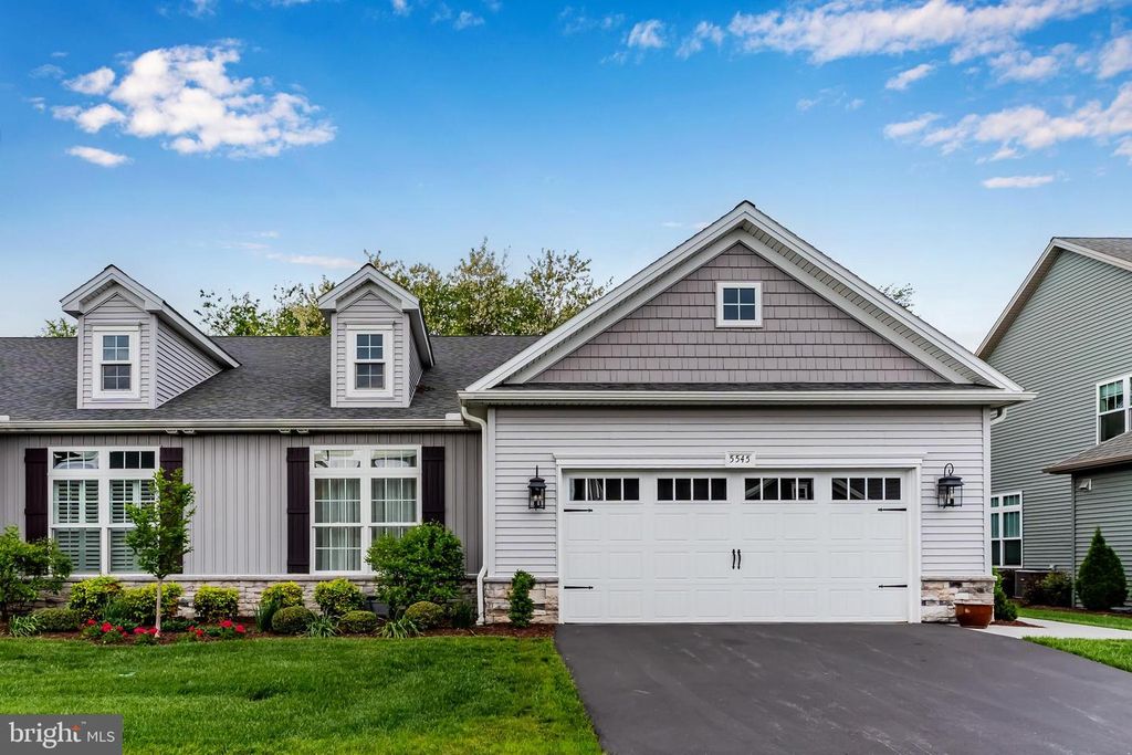5545 MENDENHALL DR, Mechanicsburg, PA 17050