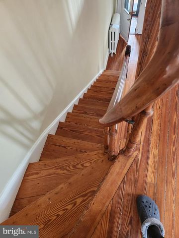 323 2ND ST SE, Washington, DC 20003