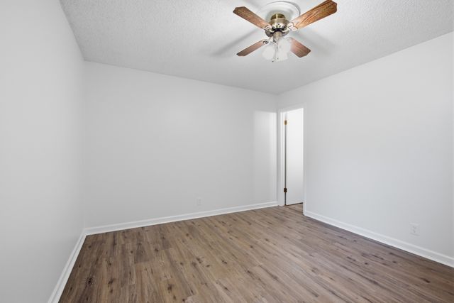 714 Albany Dr, Hermitage, TN 37076