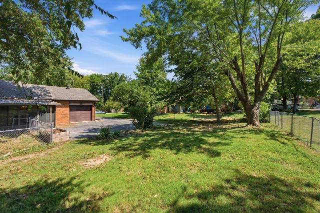 714 Albany Dr, Hermitage, TN 37076
