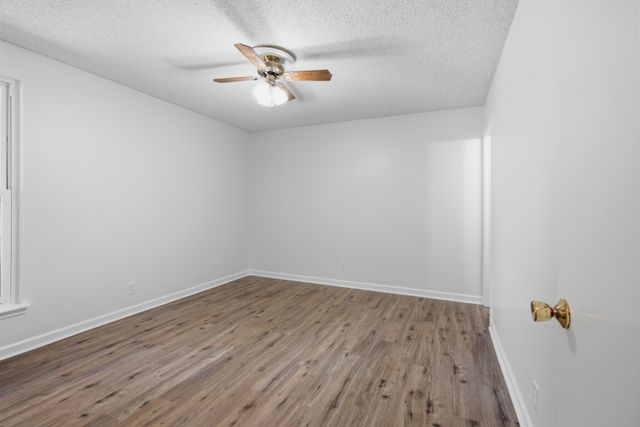 714 Albany Dr, Hermitage, TN 37076