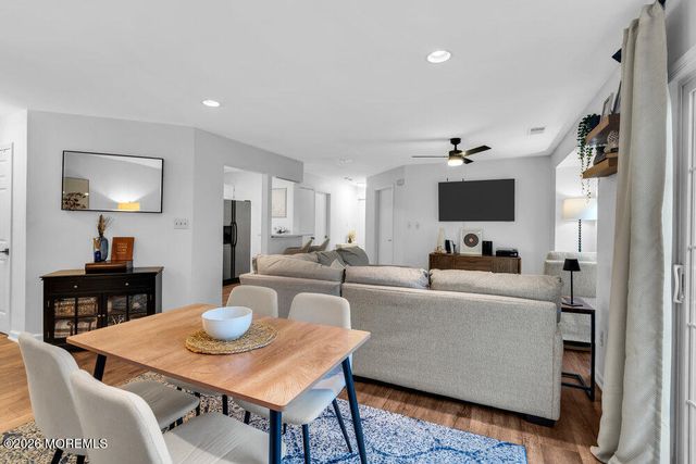 156 Pinetree Court, Howell, NJ 07731