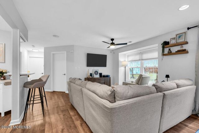 156 Pinetree Court, Howell, NJ 07731