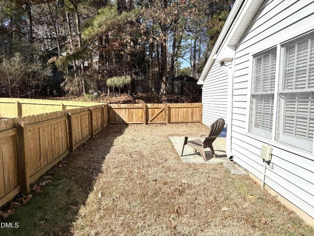 205 Standish Drive, Chapel Hill, NC 27517