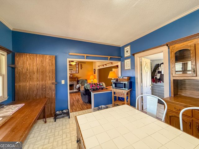 162 College Street SW, Parrott, GA 39877