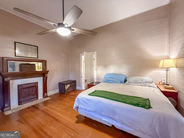 162 College Street SW, Parrott, GA 39877