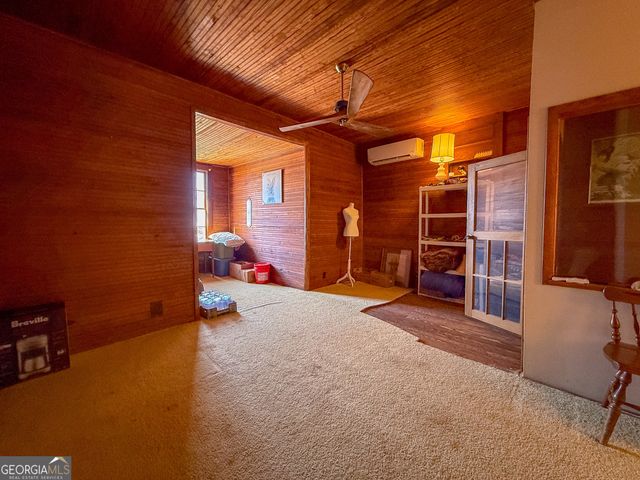 162 College Street SW, Parrott, GA 39877