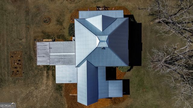 162 College Street SW, Parrott, GA 39877