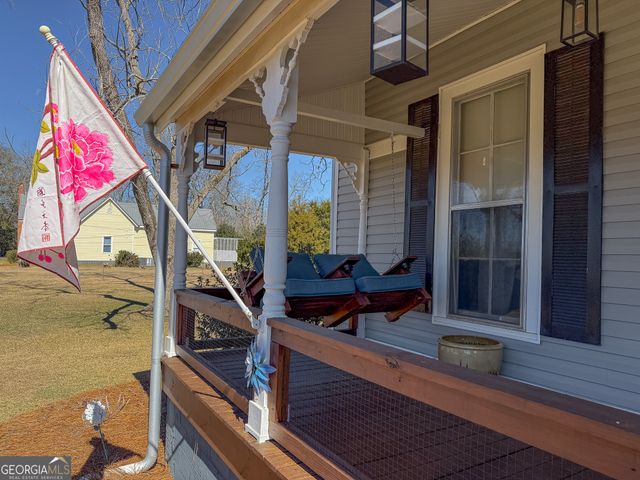 162 College Street SW, Parrott, GA 39877