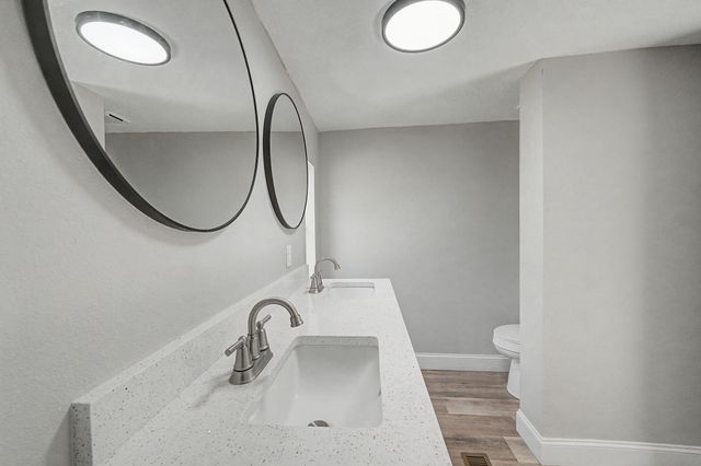 512 W Bach Drive, Defuniak Springs, FL 32433