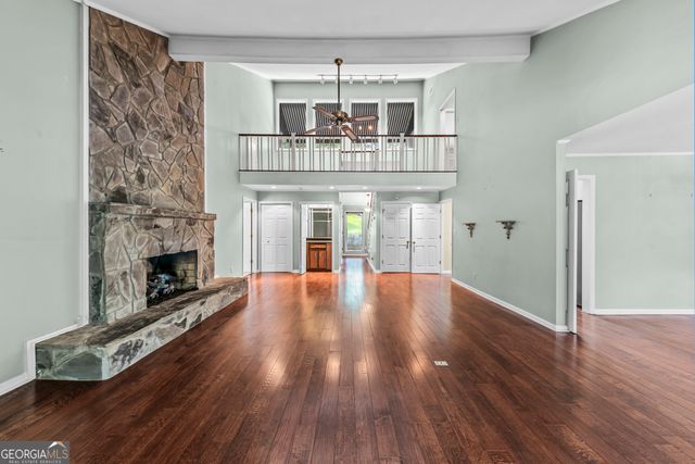 221 Commodore Dr NW, Milledgeville, GA 31061