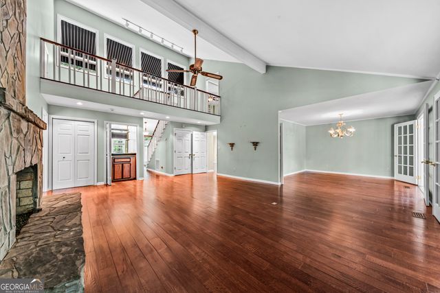 221 Commodore Dr NW, Milledgeville, GA 31061