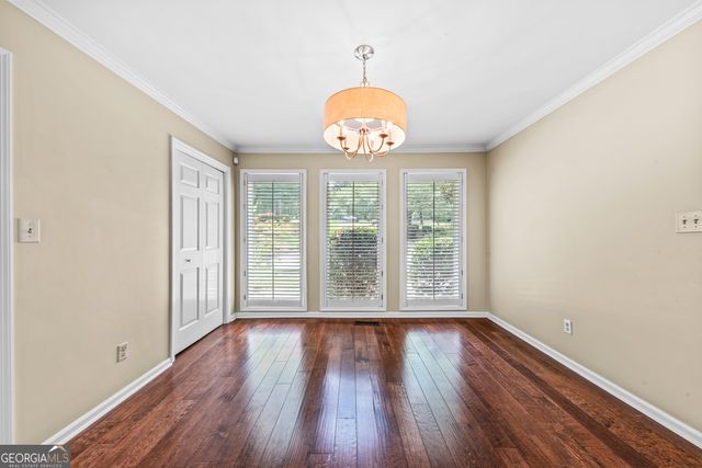 221 Commodore Dr NW, Milledgeville, GA 31061