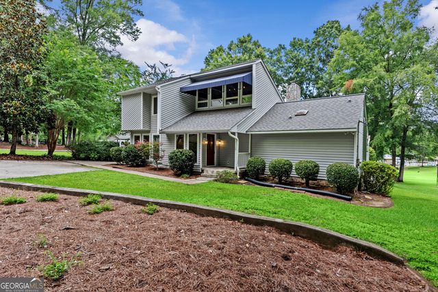 221 Commodore Dr NW, Milledgeville, GA 31061