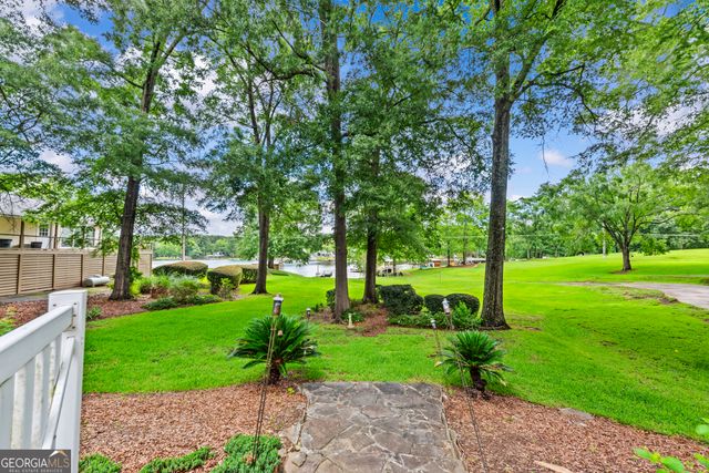 221 Commodore Dr NW, Milledgeville, GA 31061