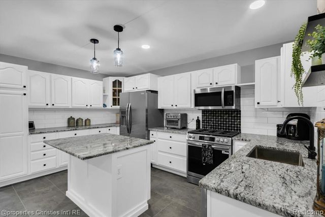 18035 Fairwood Drive, Clinton Township, MI 48035