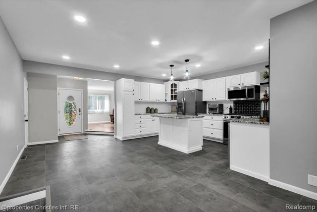 18035 Fairwood Drive, Clinton Township, MI 48035