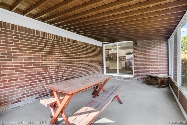 18035 Fairwood Drive, Clinton Township, MI 48035