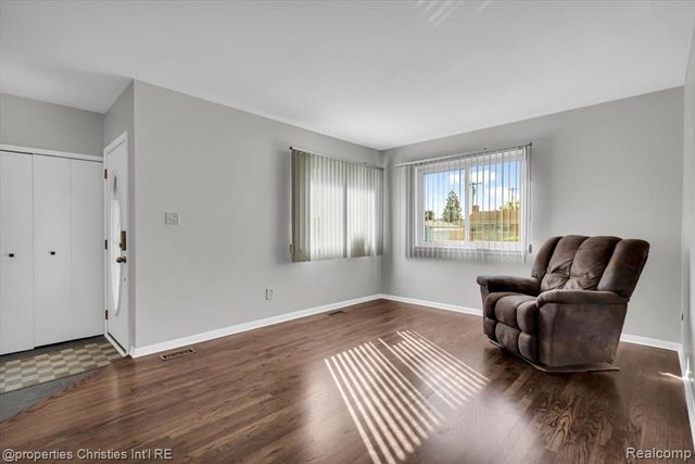 18035 Fairwood Drive, Clinton Township, MI 48035