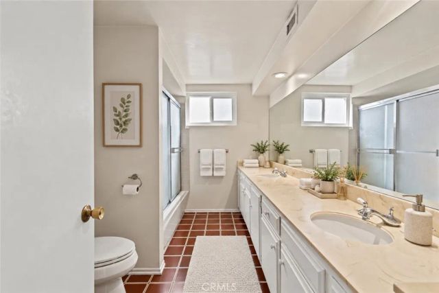 5522 Murietta Avenue, Sherman Oaks, CA 91401
