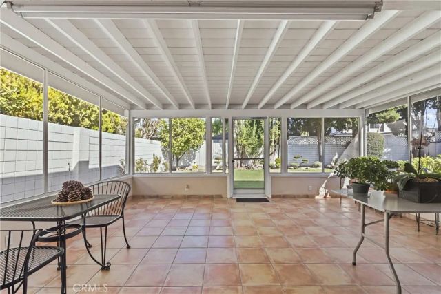 5522 Murietta Avenue, Sherman Oaks, CA 91401