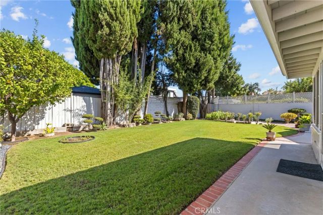 5522 Murietta Avenue, Sherman Oaks, CA 91401