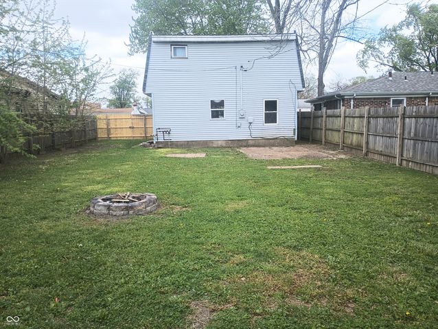 818 Moriseni Avenue, Shelbyville, IN 46176