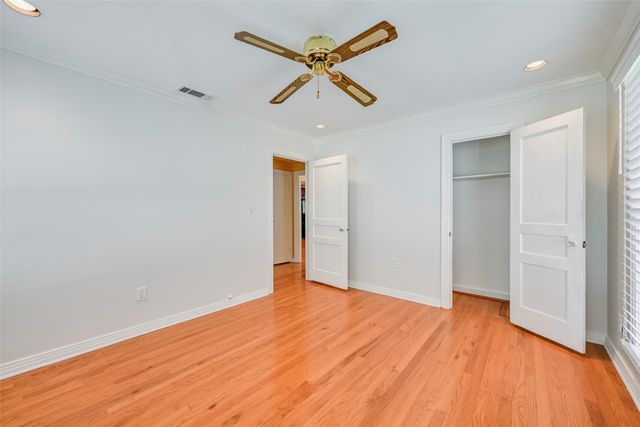 2819 Maple Springs Boulevard, Dallas, TX 75235