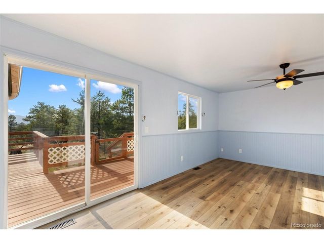 192 Columbine Rd, Florissant, CO 80816