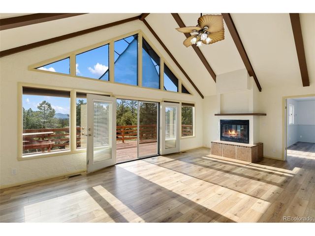 192 Columbine Rd, Florissant, CO 80816