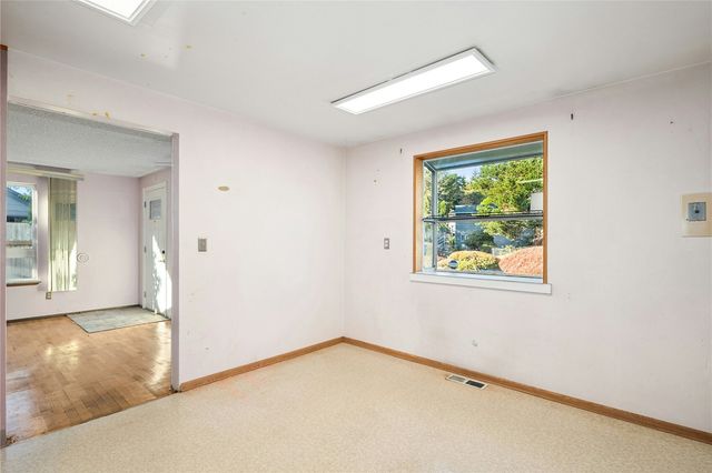 103 SW 130th Street, Seattle, WA 98146